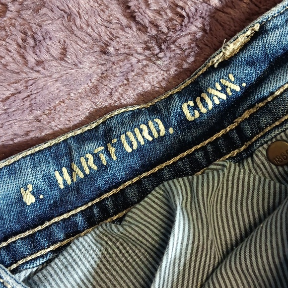 TK Axel Men's Distressed Jeans. - Picture 12 of 14